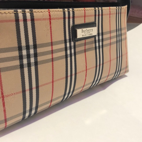 Burberry blue label bag